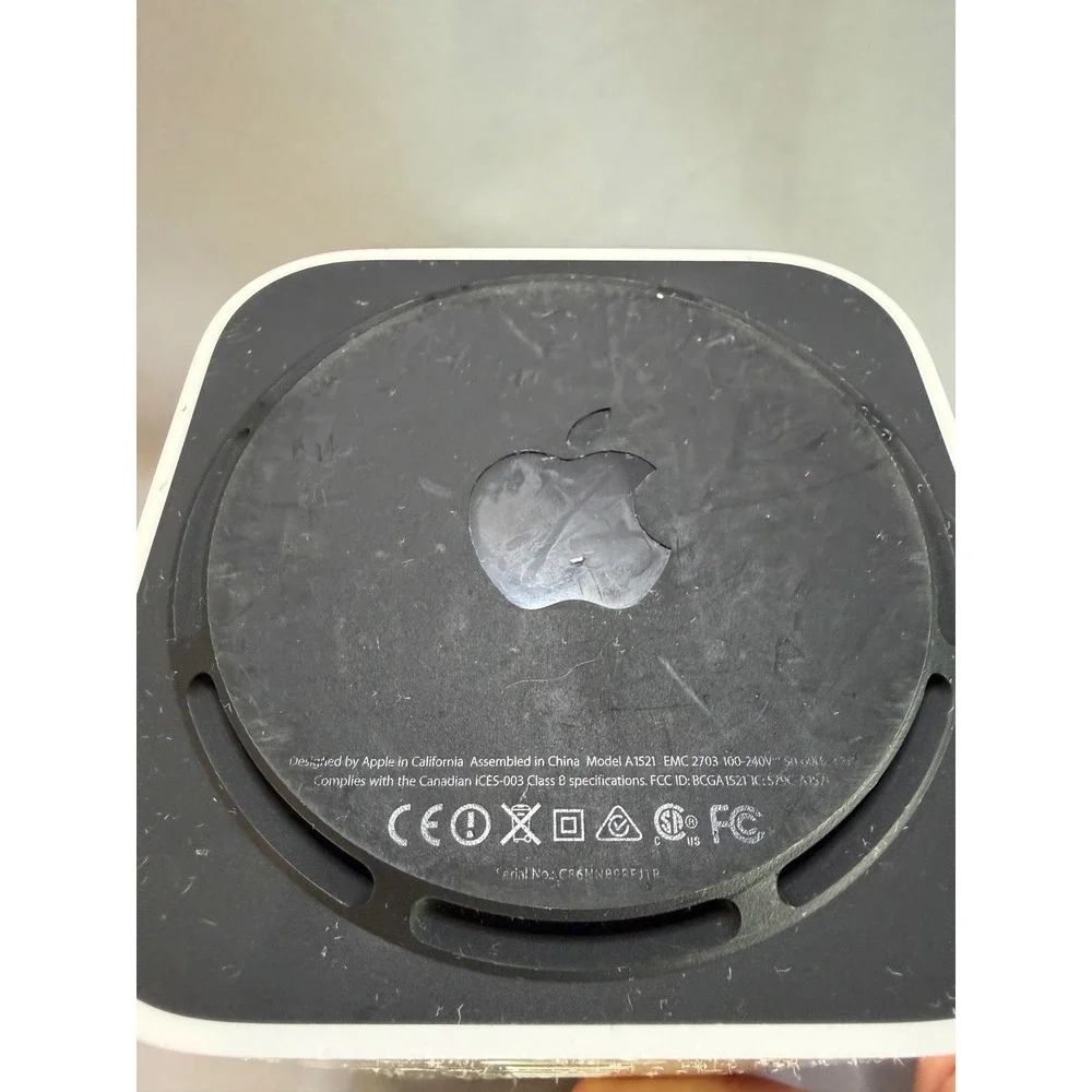 Apple AirPort Extreme Base Station 802.11ac‎ Wi-Fi Router White A1521 EMC 2703